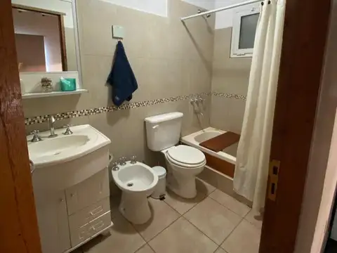 Venta Casa, Departamentos, Metalúrgica y Local Comercial.