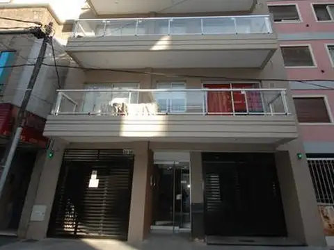 Venta Departamento en florida 3 ambientes balcon SUM