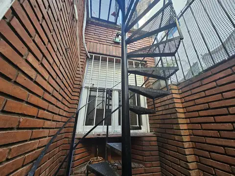 Depto Tipo Casa 3 ambientes con 1 baño