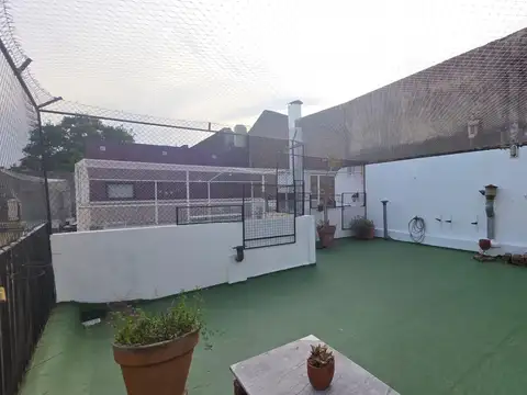 Depto Tipo Casa en Alquiler 60 años