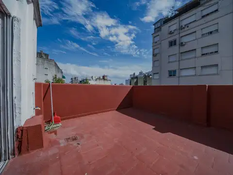 Depto Tipo Casa 4 ambientes con 2 baños