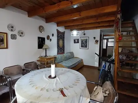 Depto Tipo Casa en Venta de 3 ambientes