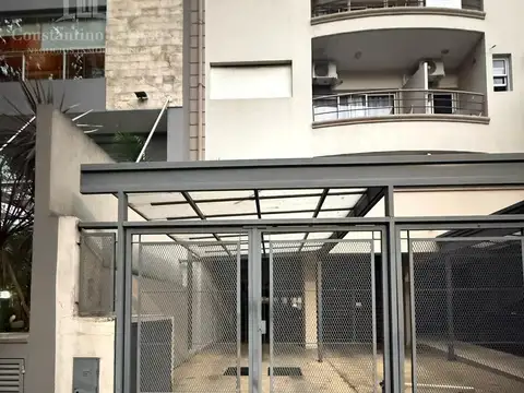 Cochera en  Lanús -