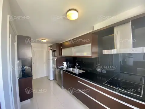 Alquiler temporal apartamento 2 dormitorios. Playa brava, Punta del Este