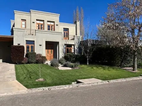 Casa en Venta en Chacras de Coria, Luján de Cuyo