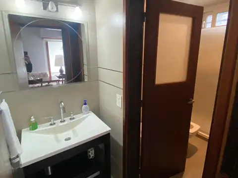 CASA SOÑADA FRENTE A LA LAGUNA- ELEGANCIA, CONFORT Y NATURALEZA