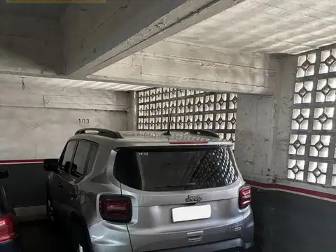Cochera en Caballito