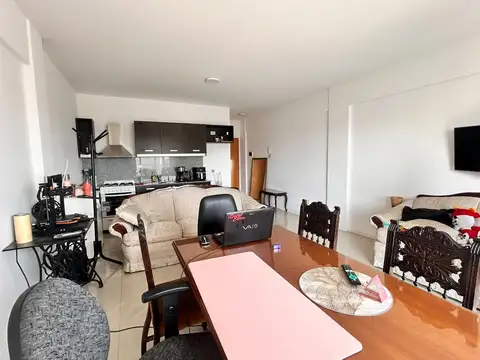 Departamento en Alquiler con 1 cochera