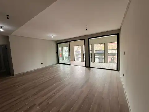 VENTA DPTO 2 DORMIT. CON BALCON Y LAVADERO 124 m2
