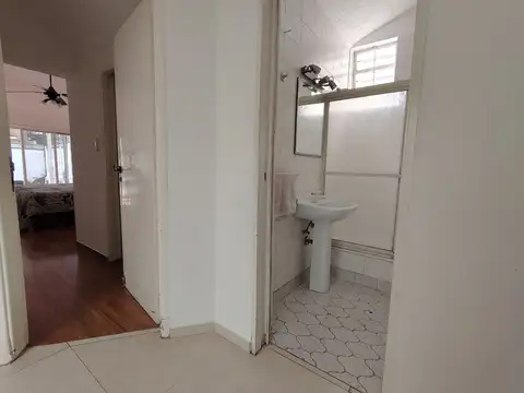 Depto Tipo Casa en Venta en La Lucila, USD 255.000