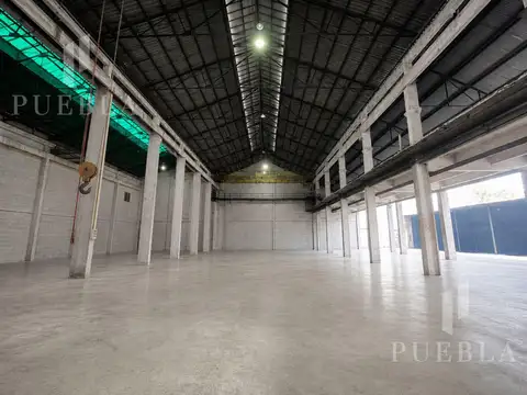 Venta y/o Alquiler Nave Industrial 3500m2 en Barracas