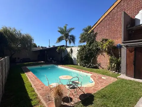 Casa en Alquiler en Barrio Cerrado Montecarlo