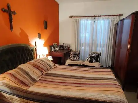 Depto Tipo Casa 2 ambientes con 1 baño