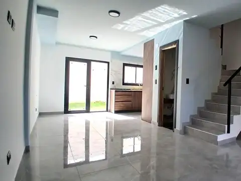 Duplex 3 ambientes con cochera a estrenar