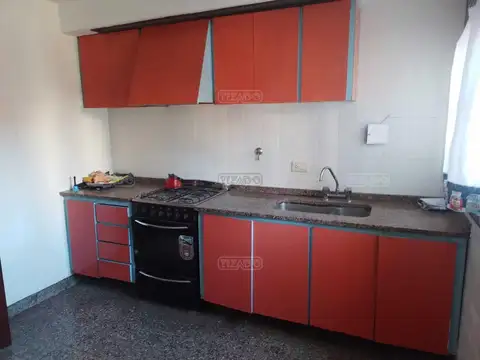 Casa 3 ambientes con 2 baños