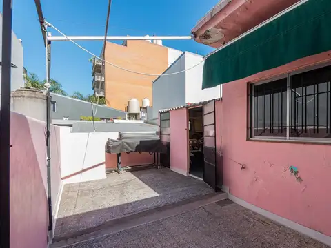 Depto Tipo Casa en Venta de 2 ambientes