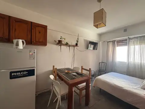 Departamento en Alquiler en Plaza Mitre, $ 400.000