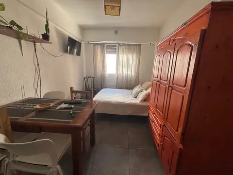 Alquiler de Marzo a Diciembre. 1 ambiente zona Plaza Mitre