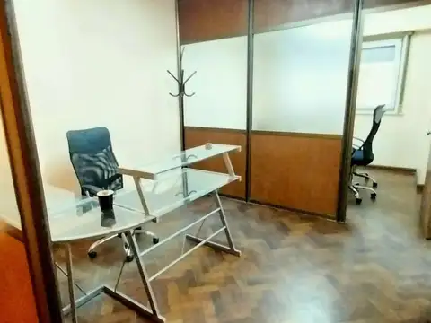 Oficina en Venta 65 años