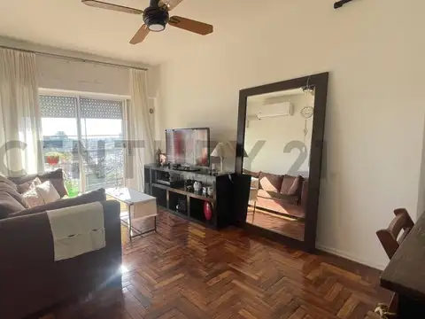 Departamento de 4 ambientes con balcón, vista abierta y excelente luminosidad – El Palomar
