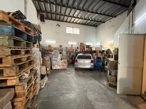 Galpon en Alquiler 8,66  mts Frente