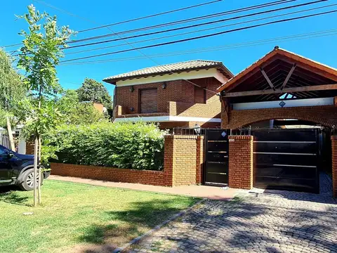 Casa en Venta en Fisherton, Rosario