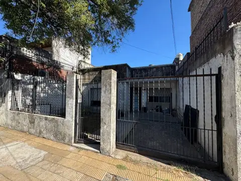 Depto Tipo Casa en Venta en Villa Martelli, USD 99.000