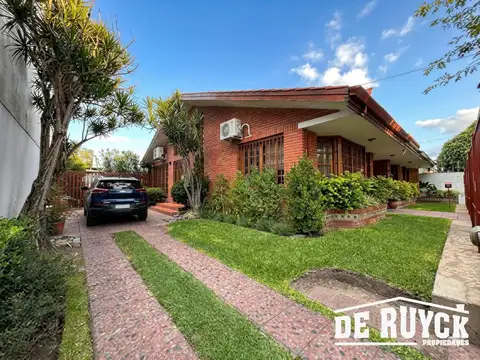 Casa en Venta en Barrio Parque Calchaqui, USD 229.000