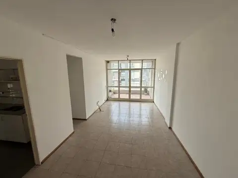 Departamento en Alquiler en Ramos Mejia, $ 700.000