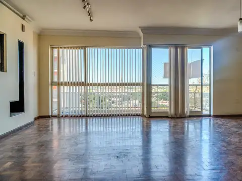 ALQUILER Y VENTA - Semipiso en Boulevard. Gálvez