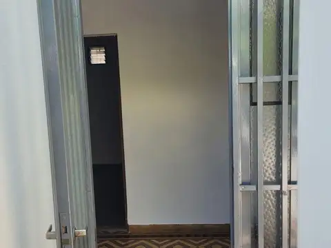 Depto Tipo Casa 2 ambientes con 1 baño