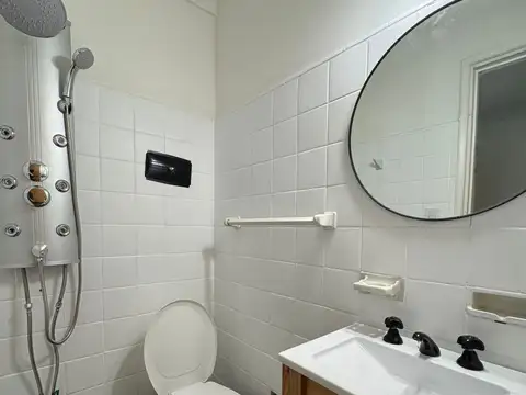 FALUCHO 2000, Piso 1