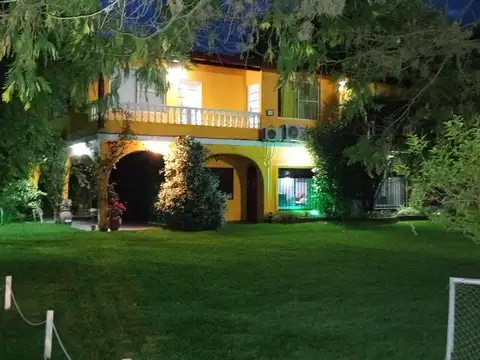 Los Olmos 1100