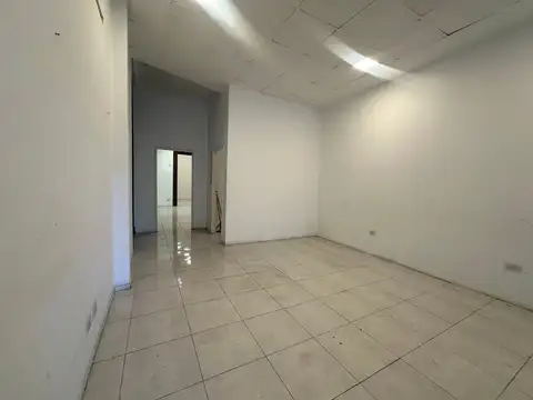 Local en Alquiler en Chacarita, $ 3.950.000