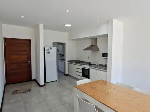 Departamento en Alquiler con 1 cocheras