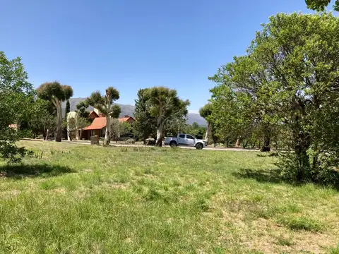 Terreno en Venta de 1212,0 m2