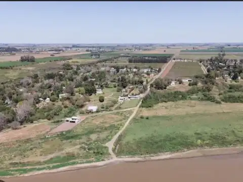 Importante terreno en Playa Mansa Amplia Financiación