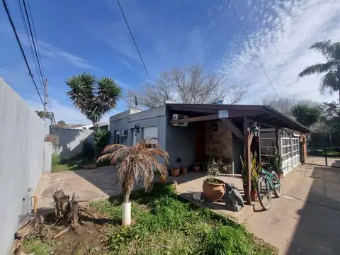 Hermosa casa en Alvarez de 3 dormitorios 