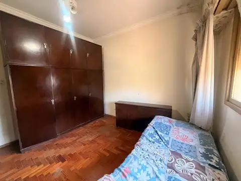 ALQUILER – DEPARTAMENTO 3 AMBIENTES CON BALCÓN, TERRAZA, QUINCHO Y PARRILLA