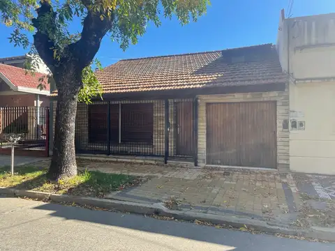 Florencio Varela  al 1400