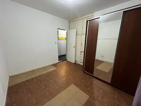 Depto Tipo Casa en Venta en Berazategui, USD 45.000