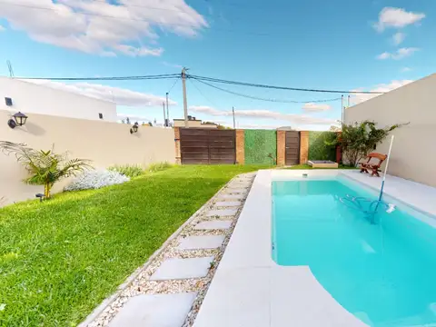 Casa en Venta en Alejandro Petion, USD 129.999