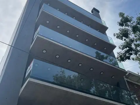 AV LARRAZABAL 500, Piso 1