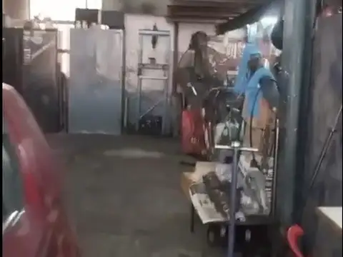 Local Comercial ideal Taller, Depósito o Múltiples Usos – ¡Impecable Oportunidad!