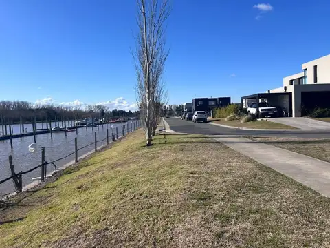 Terreno en Venta en Vila Marina II, USD 115.000