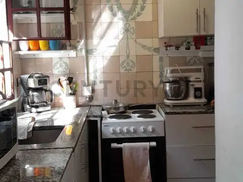 Terrero 900, Piso 0