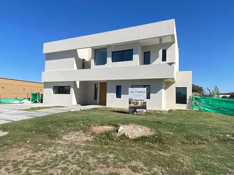 Casa en venta Barrio  Los Robles , Escobar