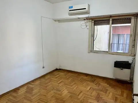 DEPTO DE 3 AMB CON EXCELENTE UBICACION