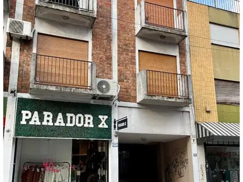 DEPTO DE 3 AMB CON EXCELENTE UBICACION