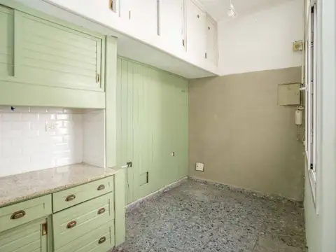 Depto Tipo Casa 4 ambientes con 3 baños